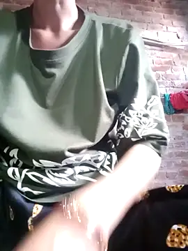 Hotcp6 online show from September 28, 2025, 7:15 am