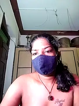 Snapshot of Tamil_Kavitha chatting on July 12, 2026, 7:42 am Tamil Kavitha online show from July 12, 2026, 7:42 am