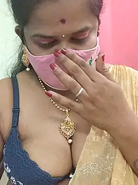 Snapshot of Diya_Rani chatting on October 5, 2025, 5:14 pm Diya Rani online show from October 5, 2025, 5:14 pm