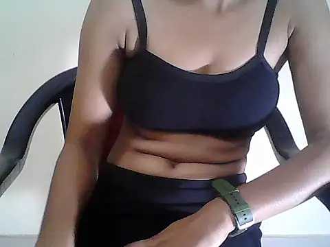 Janvi singh02 online show from September 21, 2025, 7:52 pm