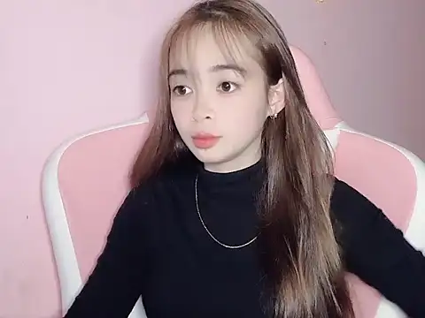 Suna7383 online show from December 19, 2025, 5:26 pm