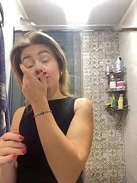 MartaLuna  online show from October 24, 2025, 9:30 am