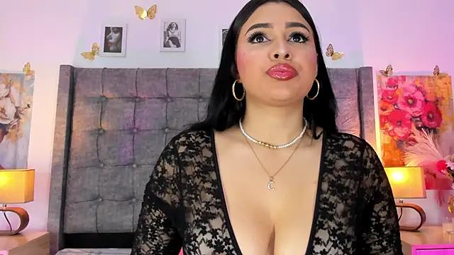 Linda Fosterr online show from June 2, 2026, 7:25 pm