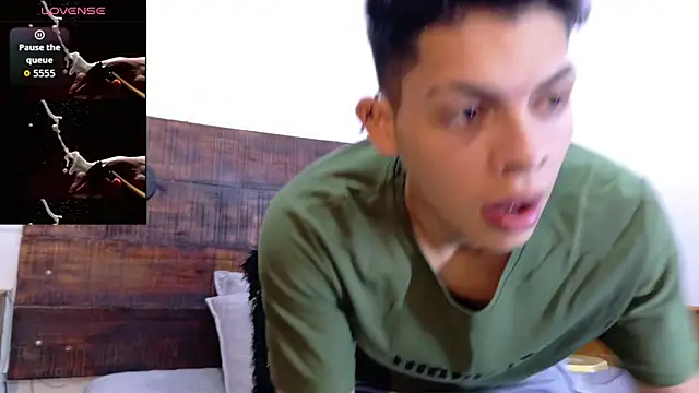 JhosuaVega online show from September 27, 2025, 2:07 am