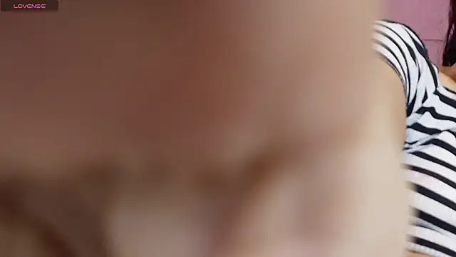 miajhonsonx online show from March 10, 2026, 2:54 pm