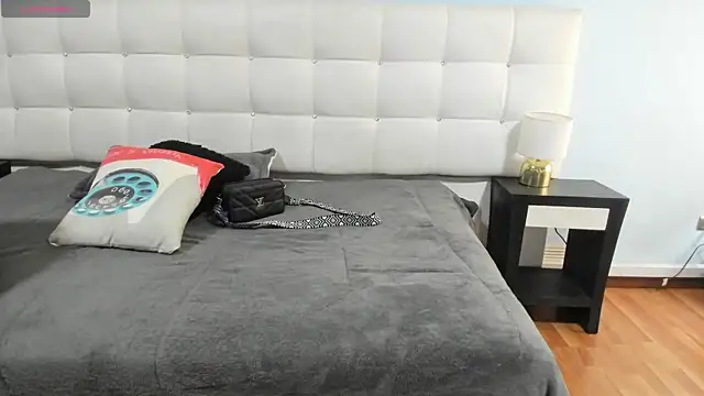 Shantal  G online show from January 15, 2026, 4:54 pm