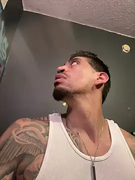 busnfatnutsLildee online show from June 9, 2026, 10:55 pm
