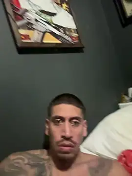 Snapshot of busnfatnutsLildee chatting on February 11, 2026, 4:45 am busnfatnutsLildee online show from February 11, 2026, 4:45 am