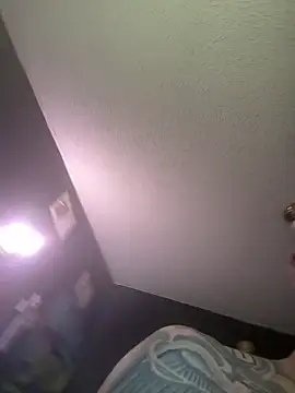 busnfatnutsLildee online show from December 5, 2025, 8:28 pm