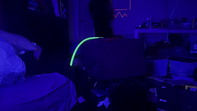 Snapshot of jasoncali305 chatting on February 25, 2026, 8:58 am jasoncali305 online show from February 25, 2026, 8:58 am