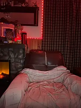 Snapshot of HarmoniousPhantasm3 chatting on March 3, 2026, 8:05 pm HarmoniousPhantasm3 online show from March 3, 2026, 8:05 pm