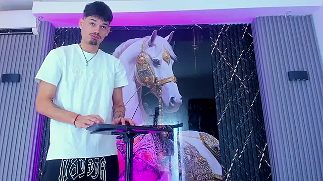 Iam Steven online show from November 9, 2025, 12:31 pm