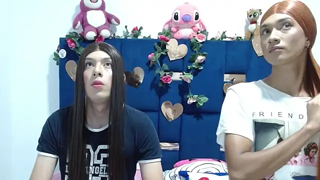 Snapshot of PinkLuna_LolaBloom chatting on February 14, 2026, 2:56 am PinkLuna LolaBloom online show from February 14, 2026, 2:56 am