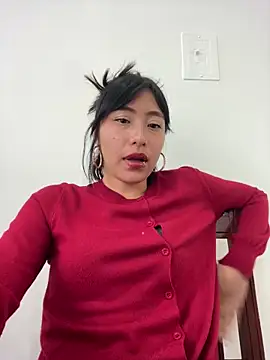 Sullyoonn online show from February 21, 2026, 6:43 pm