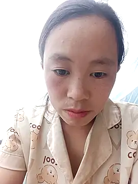 lyuyenkk online show from September 29, 2025, 9:49 am