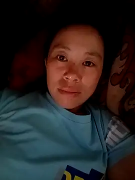 lyuyenkk online show from September 18, 2025, 6:49 am