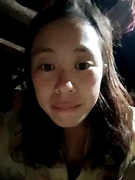 lyuyenkk online show from September 21, 2025, 1:16 pm