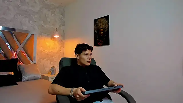 kraven lust online show from November 7, 2025, 3:00 am