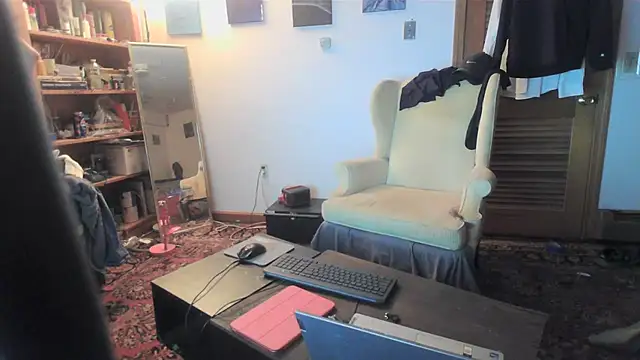 Jaycloudedview online show from October 2, 2025, 12:47 am