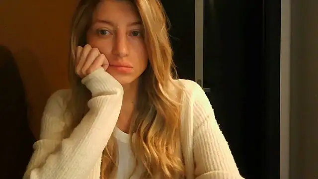 Miralyn online show from September 24, 2025, 12:00 pm