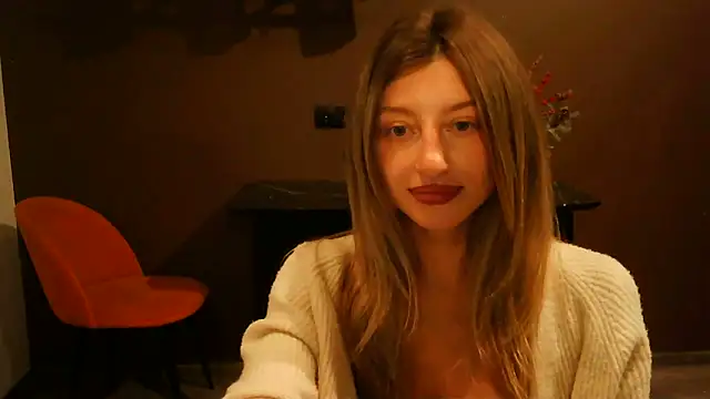 Miralyn online show from September 26, 2025, 9:43 pm