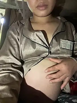 Van xx online show from October 13, 2025, 3:30 am