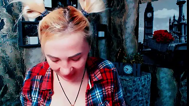 EmmaCat  online show from March 1, 2026, 6:02 am