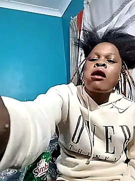 BlondieBitch online show from November 21, 2025, 12:09 am