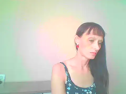 Irivana online show from October 12, 2025, 7:54 am