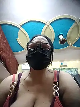 thehotlady online show from May 15, 2026, 3:15 am