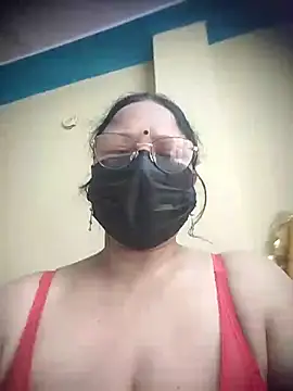 Snapshot of thehotlady chatting on June 27, 2026, 3:56 am thehotlady online show from June 27, 2026, 3:56 am