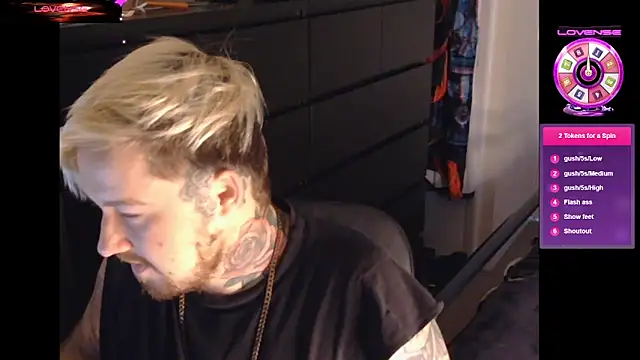 ThatAltGuy online show from October 15, 2025, 8:44 am