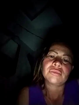 LaraCaliente online show from October 22, 2025, 6:02 am