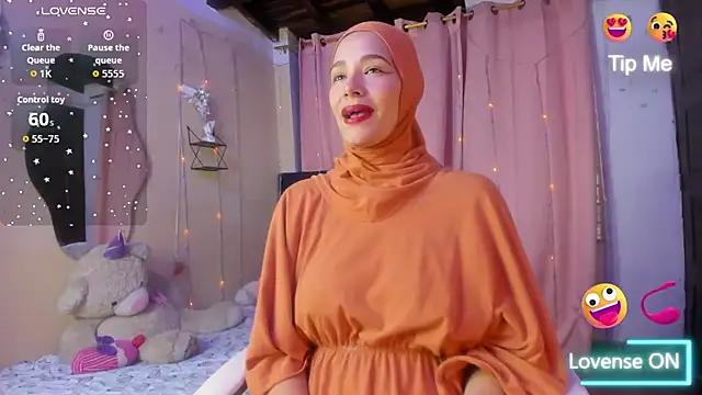 ShanaJamil online show from November 25, 2025, 12:16 pm