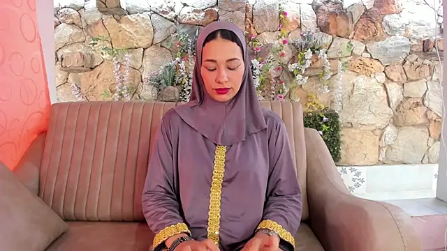 ShanaJamil online show from July 17, 2026, 12:13 pm