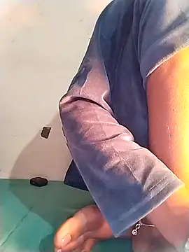 Rapunzal online show from December 20, 2025, 6:44 pm