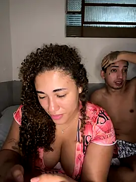 CasalMaldoso01 online show from October 3, 2025, 1:42 am