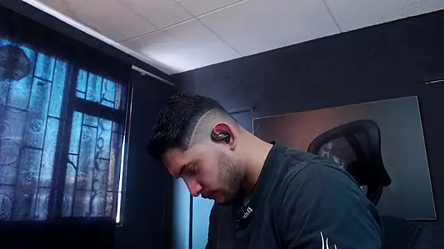 RichardMilleer online show from February 11, 2026, 1:44 pm