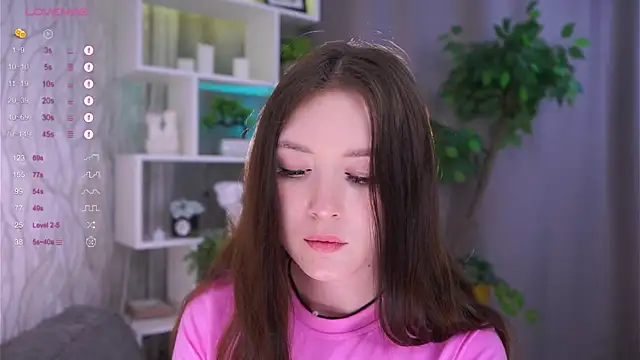 AlinaOrf online show from November 10, 2025, 5:23 am