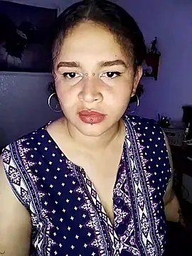 Julie wallace online show from March 4, 2026, 8:16 pm