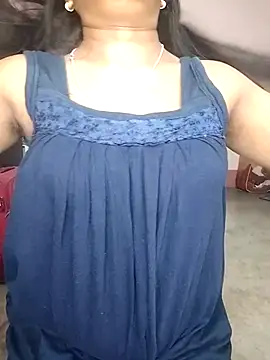 Snapshot of Bengalibeauty96 chatting on February 18, 2026, 2:09 am Bengalibeauty96 online show from February 18, 2026, 2:09 am