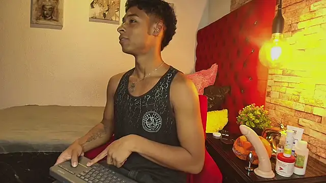 CoffeNaughty nom online show from October 14, 2025, 3:18 am