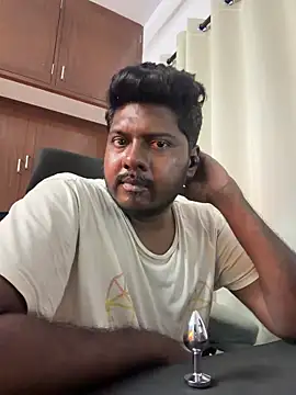 Snapshot of Worldwideshows13 chatting on February 16, 2026, 1:10 pm Worldwideshows13 online show from February 16, 2026, 1:10 pm