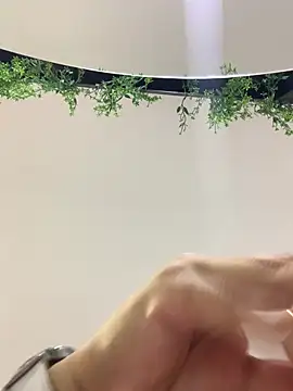 Amber Santana online show from March 6, 2026, 9:32 pm