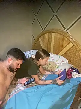 coupleyys online show from February 3, 2026, 2:53 am