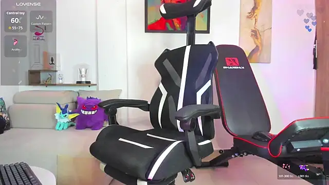 JordanRossie online show from November 20, 2025, 11:58 pm