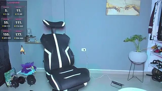 JordanRossie online show from April 7, 2026, 1:02 pm