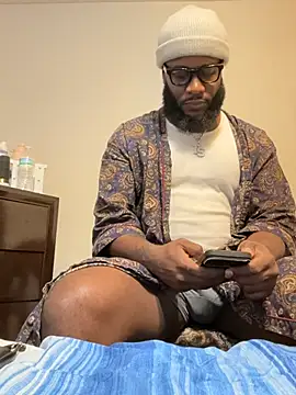 nymphoandthebeast69 online show from November 30, 2025, 10:54 pm