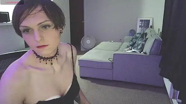 Snapshot of EnbyGamerChick chatting on September 26, 2025, 12:17 am EnbyGamerChick online show from September 26, 2025, 12:17 am