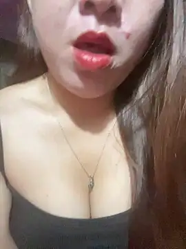 Luna-ass online show from April 14, 2026, 11:10 pm